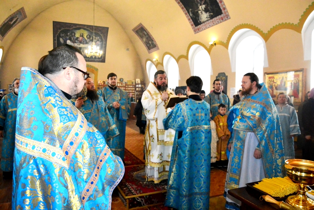 Архипастырский визит в Аркадакское благочиние