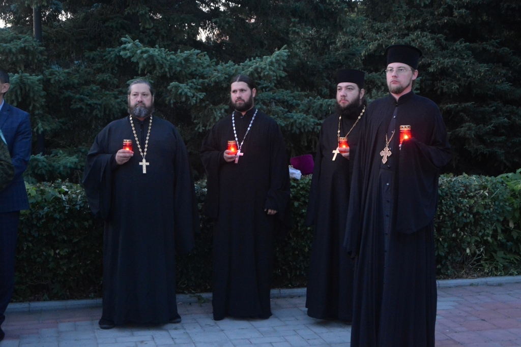 Духовенство Балашовской епархии приняло участие во Всероссийской акции «Свеча памяти»