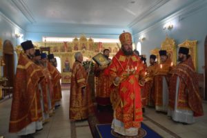Божественная литургия в Покровском женском монастыре г. Балашова