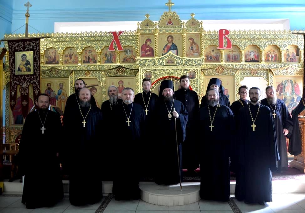 Епископ Тарасий возглавил собрание Балашовского благочиния