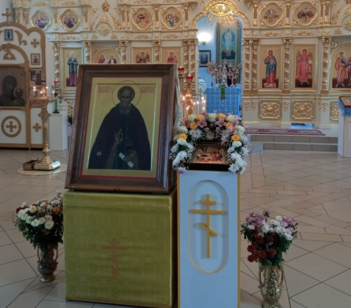Икона преподобного Сергия Радонежского с частицей мощей пребыла в Петропавловское благочиние