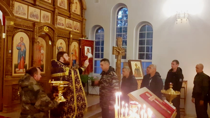 Священники Балашовской епархии благословили призванных на частичную мобилизацию