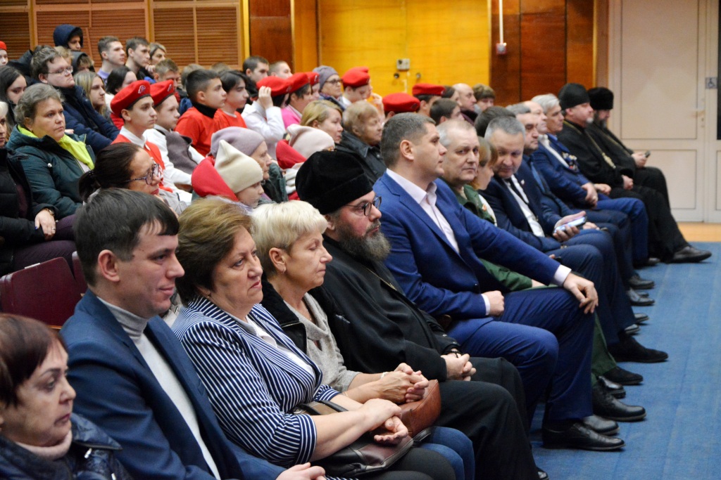 Епископ Тарасий посетил вечер памяти «Помяни нас, Россия…»