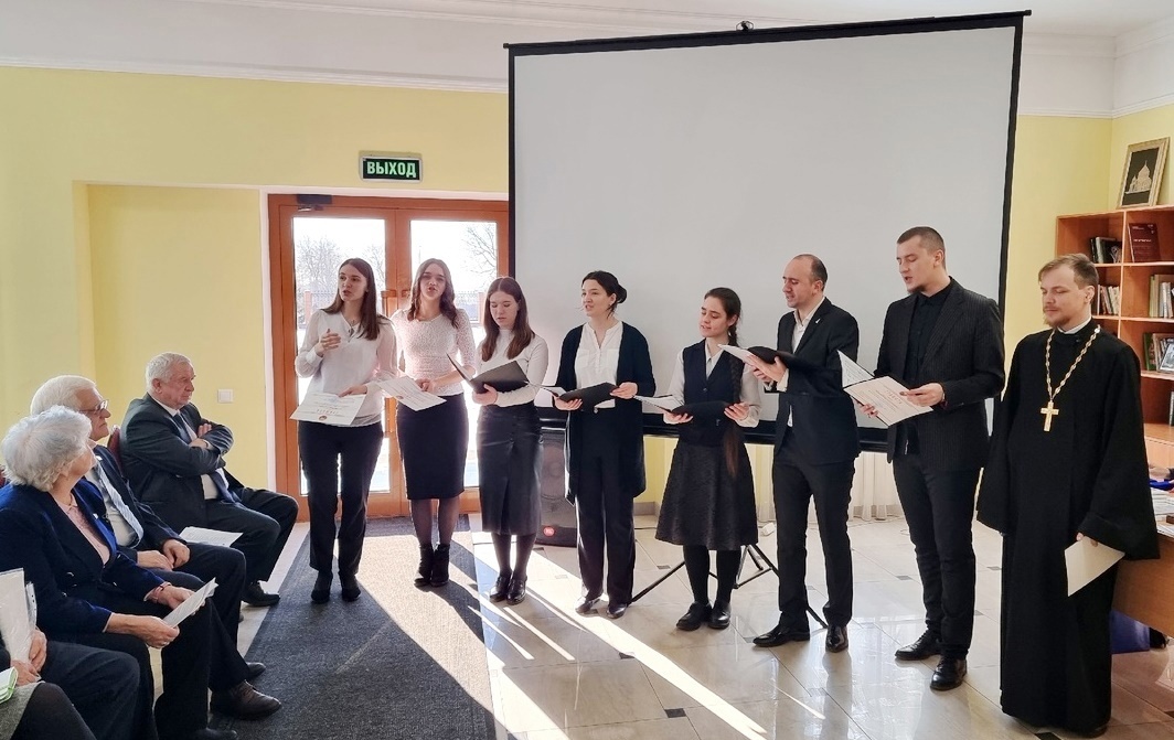 Молодежный ансамбль получил награду общественного совета при министерстве образования