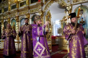Всенощное бдение в кафедральном соборе Архангела Михаила г. Балашова