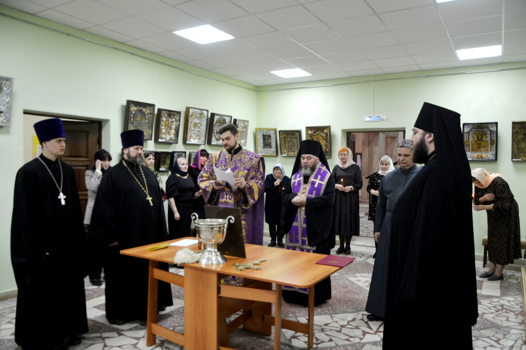 Епископ Тарасий совершил освящение краеведческого музея