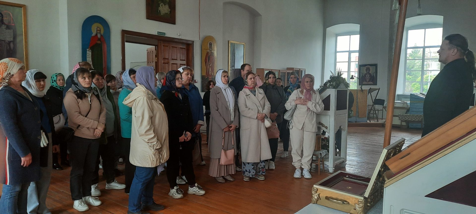Музейную комнату свт. Луки в Романовке посетили туристы