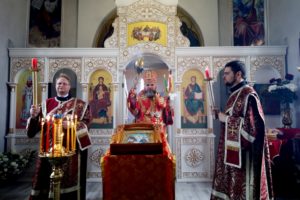 Божественная литургия в храме в честь иконы Божией Матери «Взыскание погибших» г. Балашова