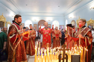 Божественная литургия и панихида в Покровском женском монастыре г. Балашова