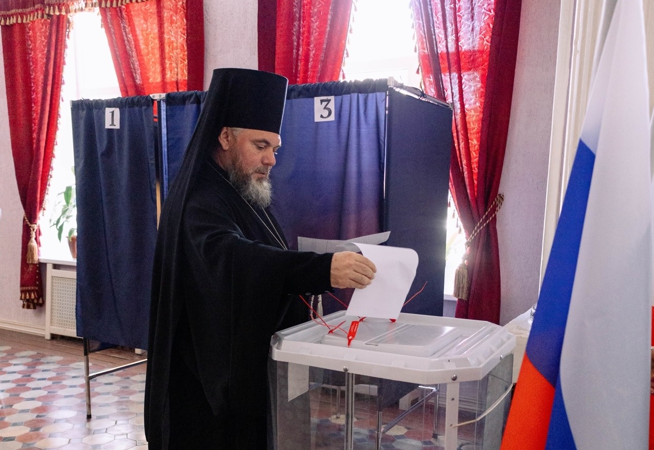 Епископ Тарасий принял участие в голосовании