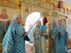 Божественная литургия  в Спасо-Преображенском храме Покровского женского монастыря г. Балашова