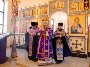 Всенощное бдение в храме в честь Воздвижения Честного и Животворящего Креста Господня г. Балашова